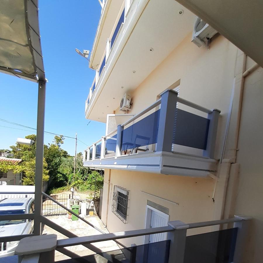 Collaku Apartment'S فلورا المظهر الخارجي الصورة