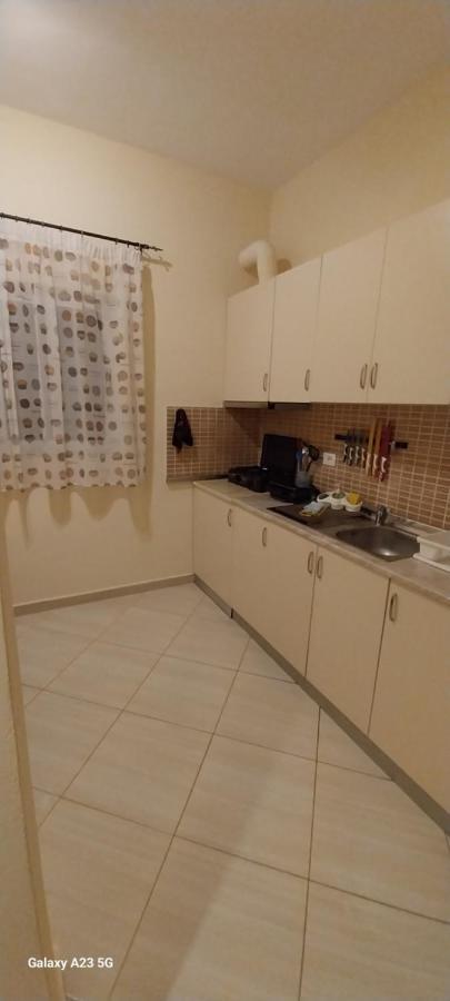 Collaku Apartment'S فلورا المظهر الخارجي الصورة